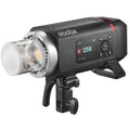 Packshot du flash de studio GODOX AD400PRO II, 400 Ws, sur fond blanc.