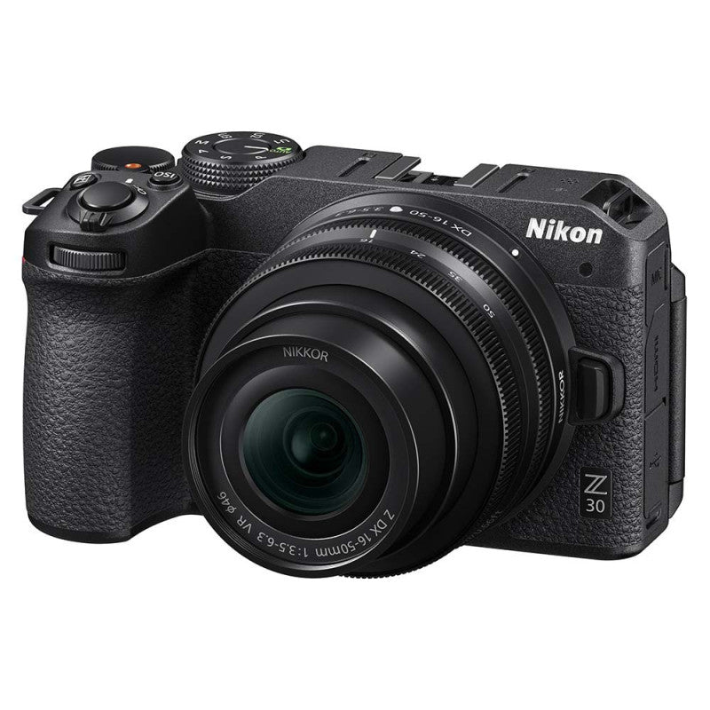 NIKON Z30 + 16-50 mm f/3,5-6,3 VR