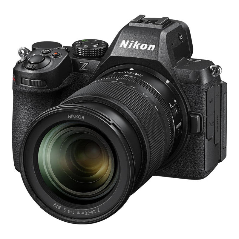NIKON Z5II + Z 24-70 mm f/4 S